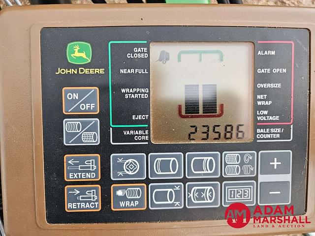 Image of John Deere 569 equipment image 4