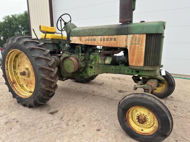 Image of John Deere 730 equipment image 1