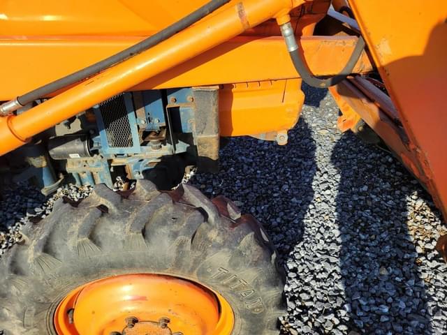 Image of Kubota L295DT equipment image 4