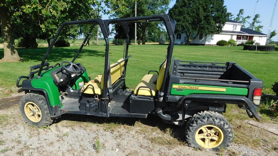 Image of John Deere Gator Primary image