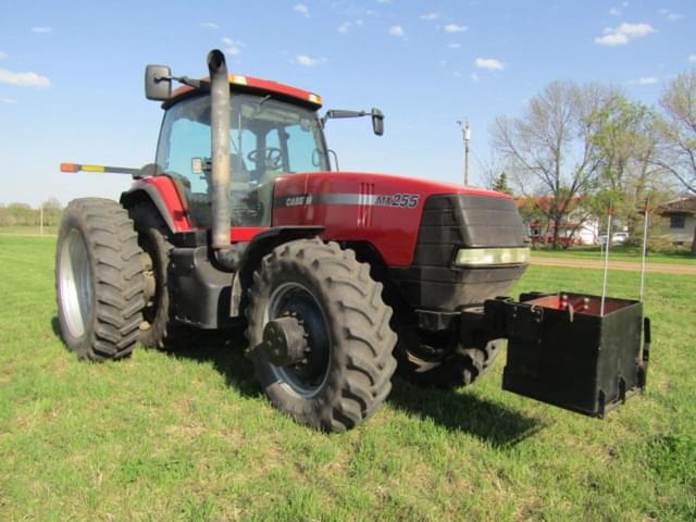 Image of Case IH MX255 equipment image 1
