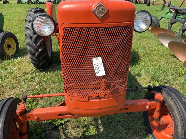 Image of Allis Chalmers D17 equipment image 4