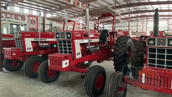 Main image International Harvester 1568