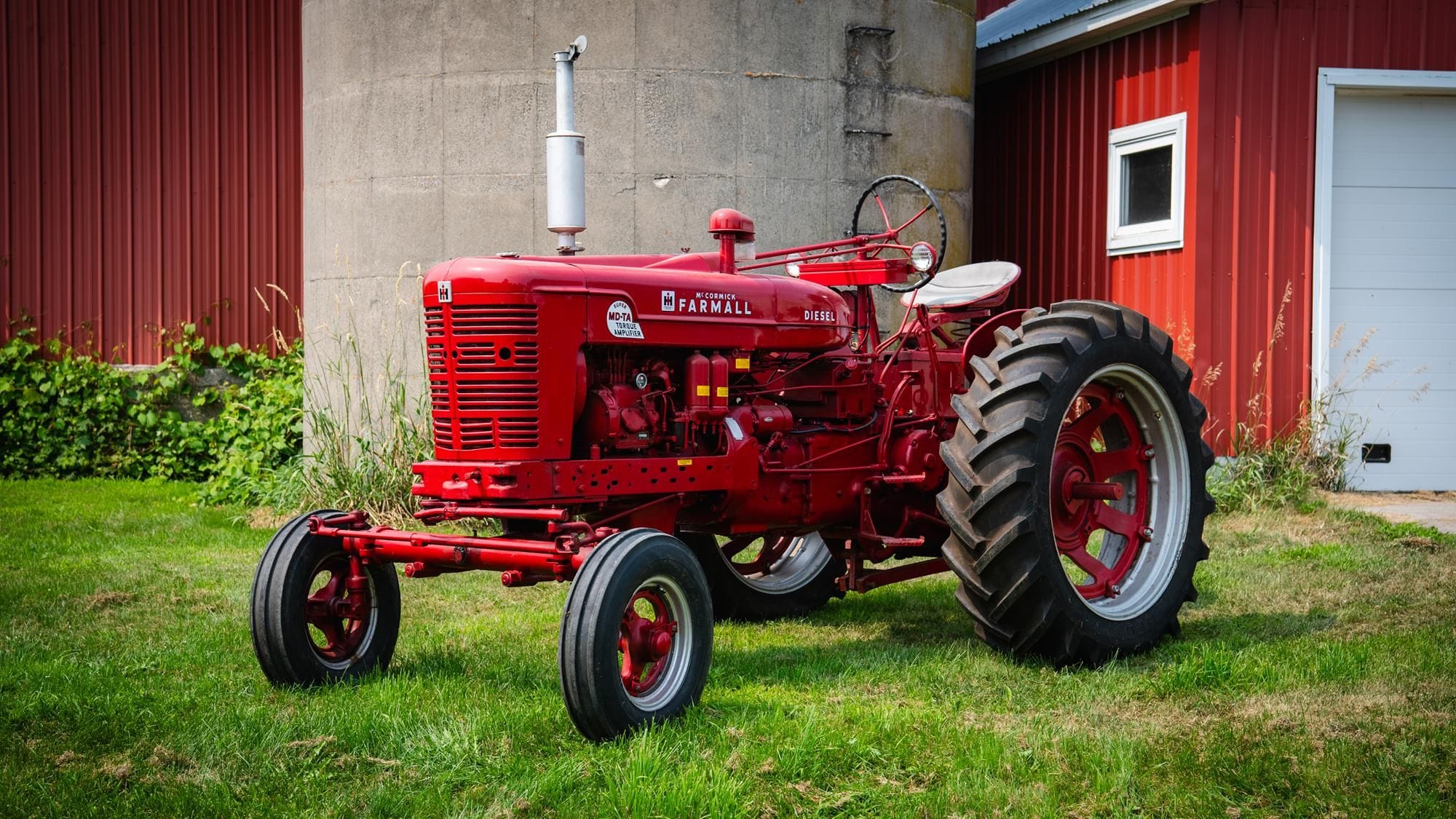 Main image Farmall Super MD-TA