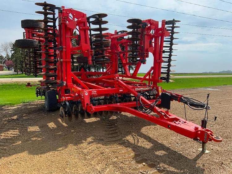 Main image Kuhn Krause Excelerator 8005 3