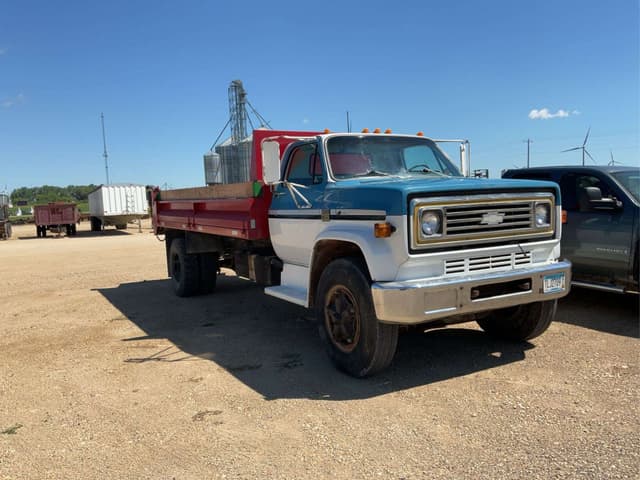 Image of Chevrolet C65 equipment image 2