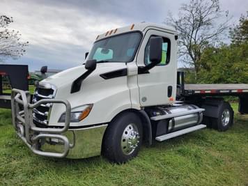 Main image Freightliner Cascadia 116