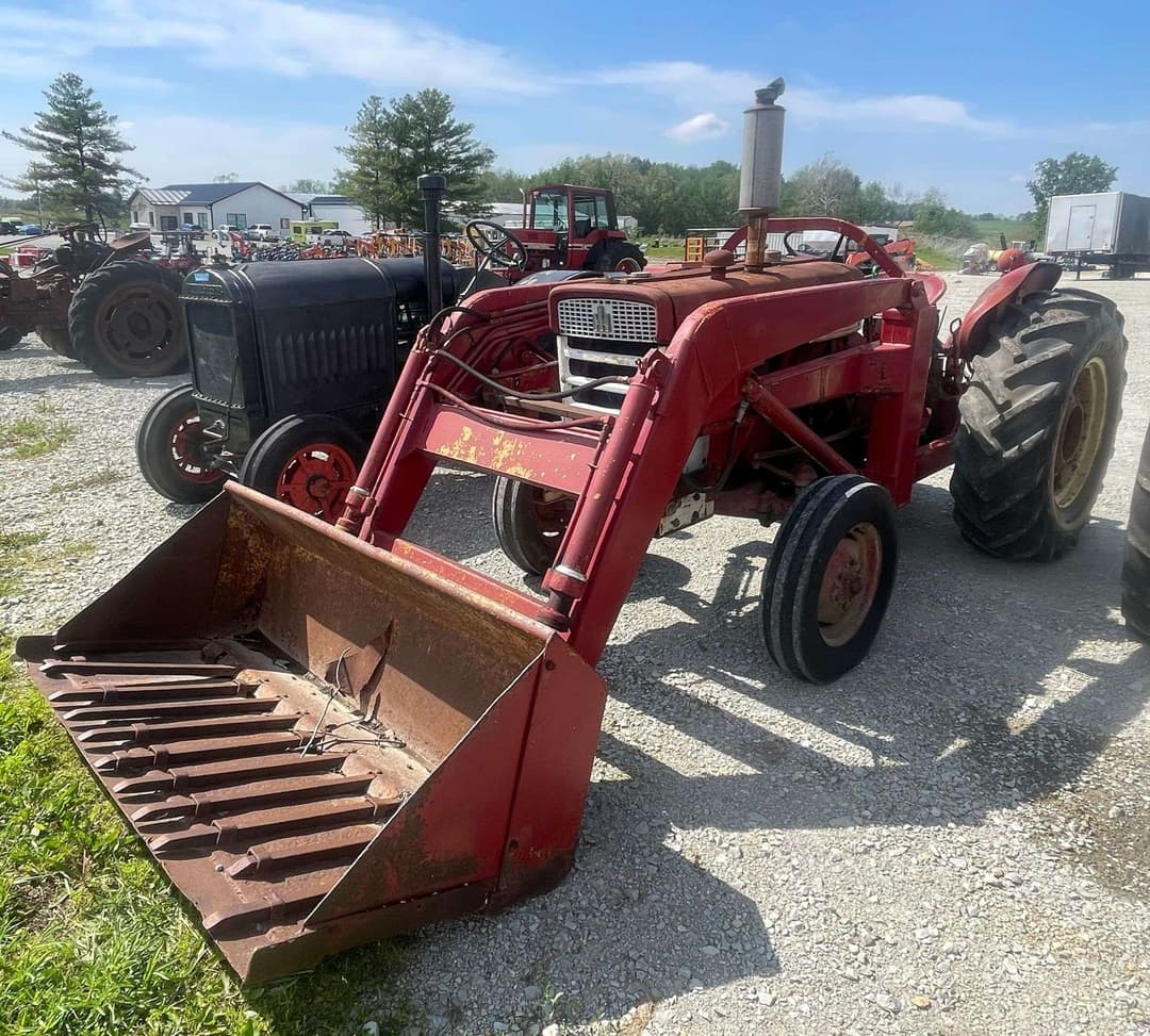 Image of International Harvester 340 Primary image