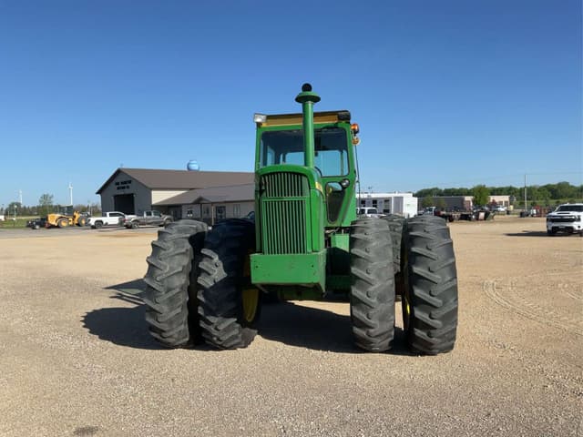 Image of John Deere 7020 equipment image 2