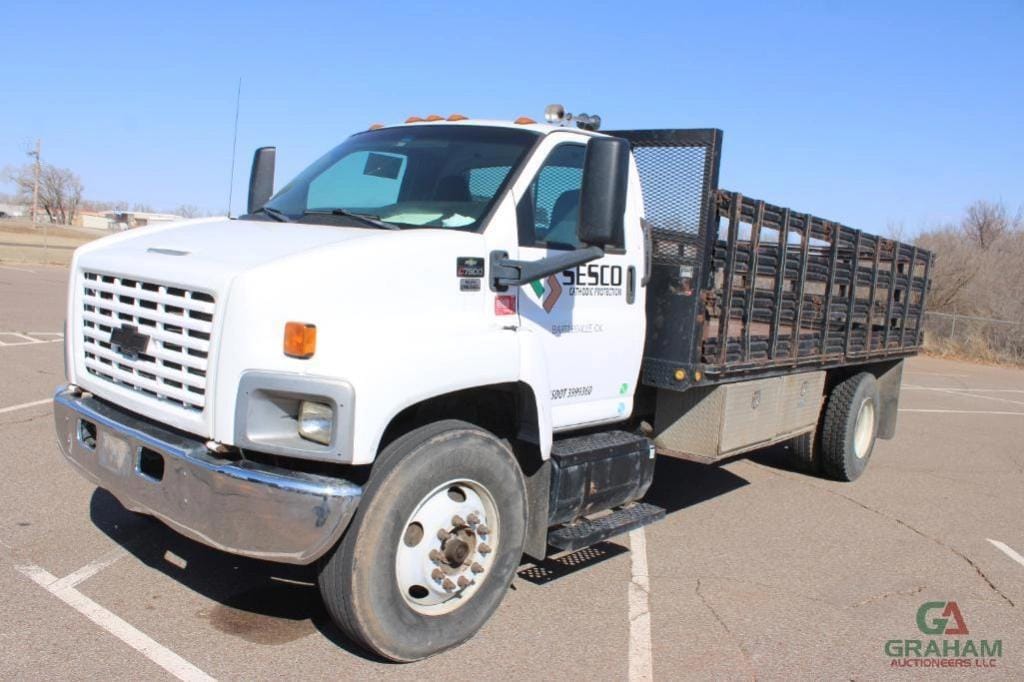 2007 Chevrolet C7500 Equipment Image0