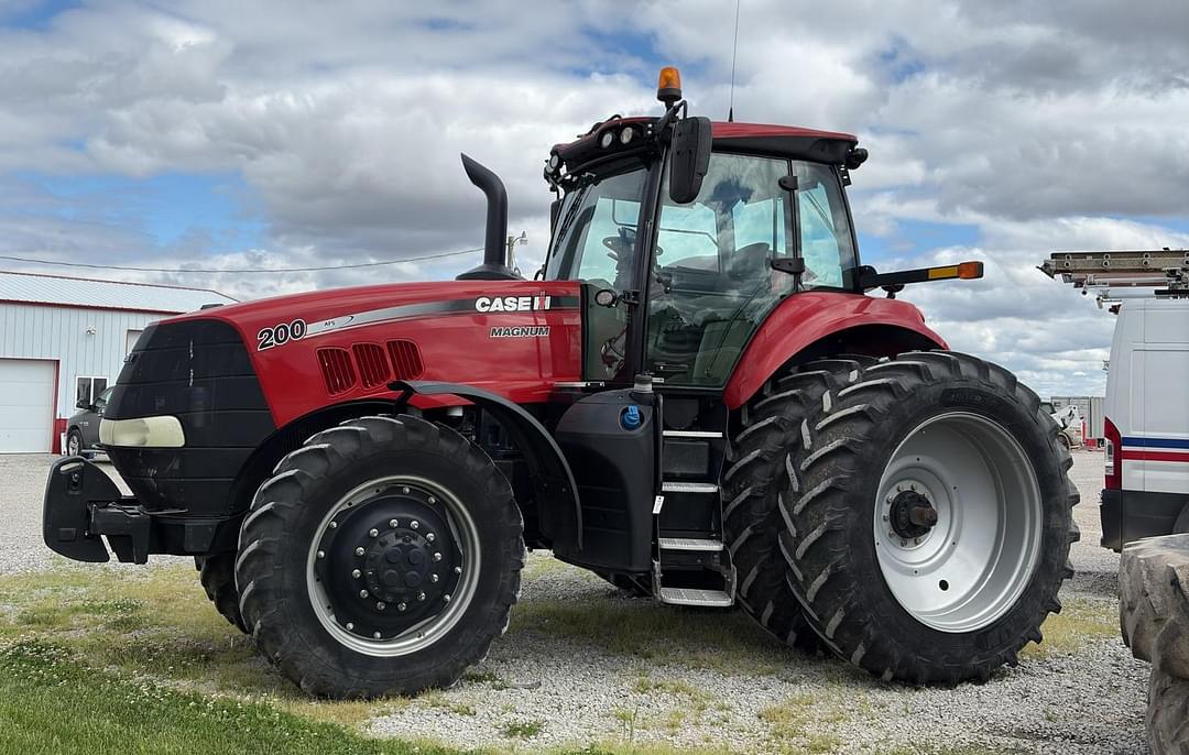 Image of Case IH Magnum 200 Primary image