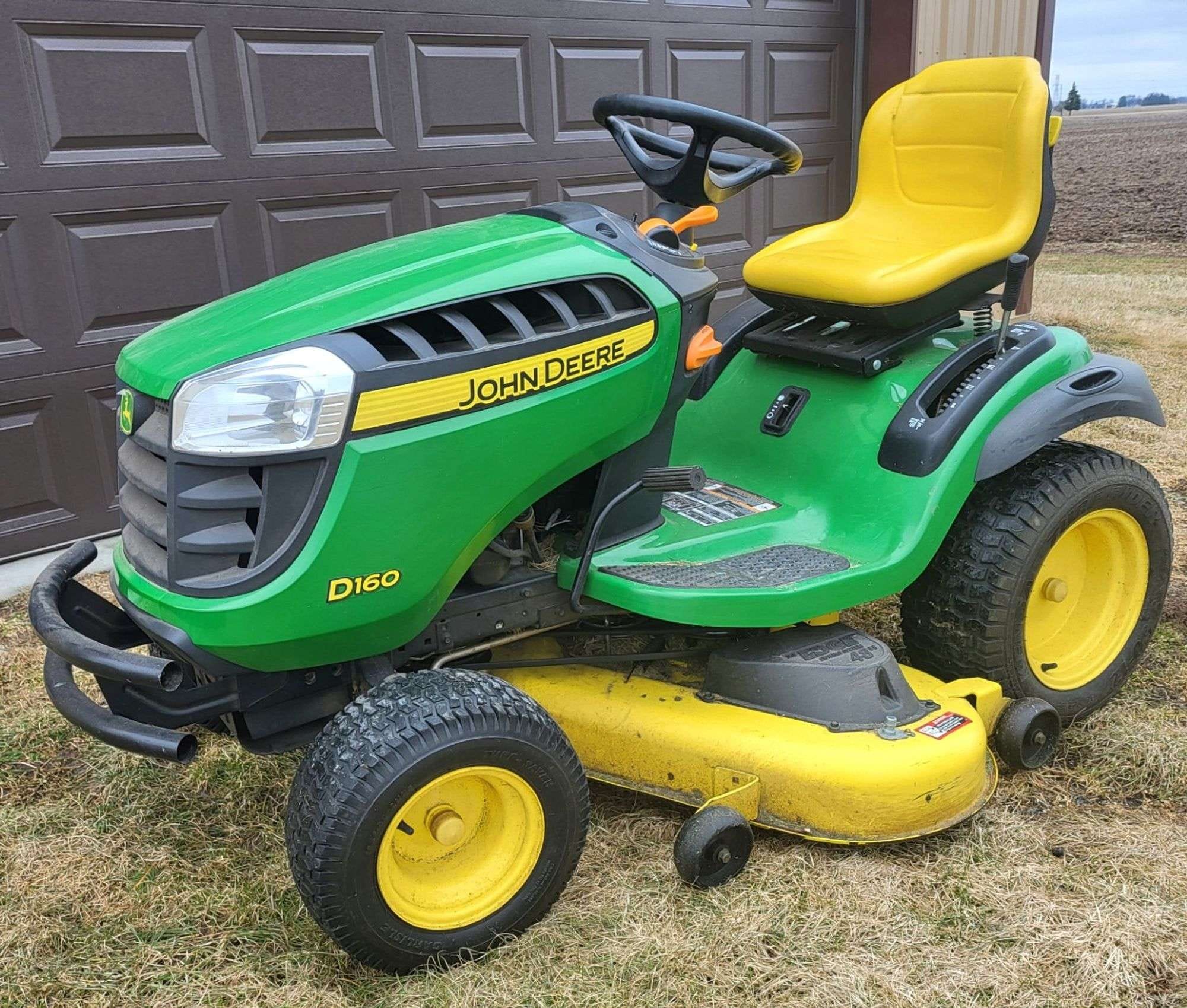 John Deere D160 Equipment Image0