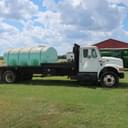 2001 International 4900 Image