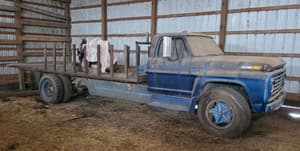 1967 Ford F-700 Image