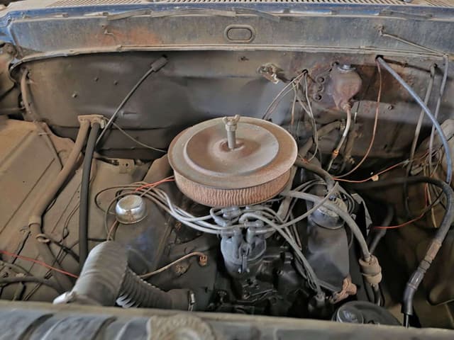 Image of Ford F-700 equipment image 4