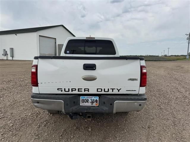 Image of Ford F-250 equipment image 3