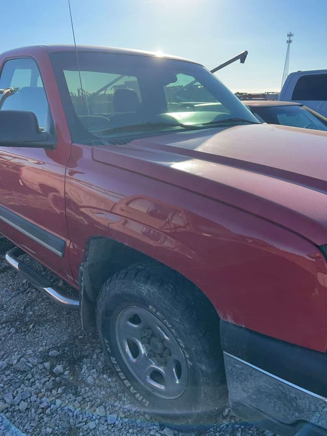 Image of Chevrolet 1500 equipment image 2