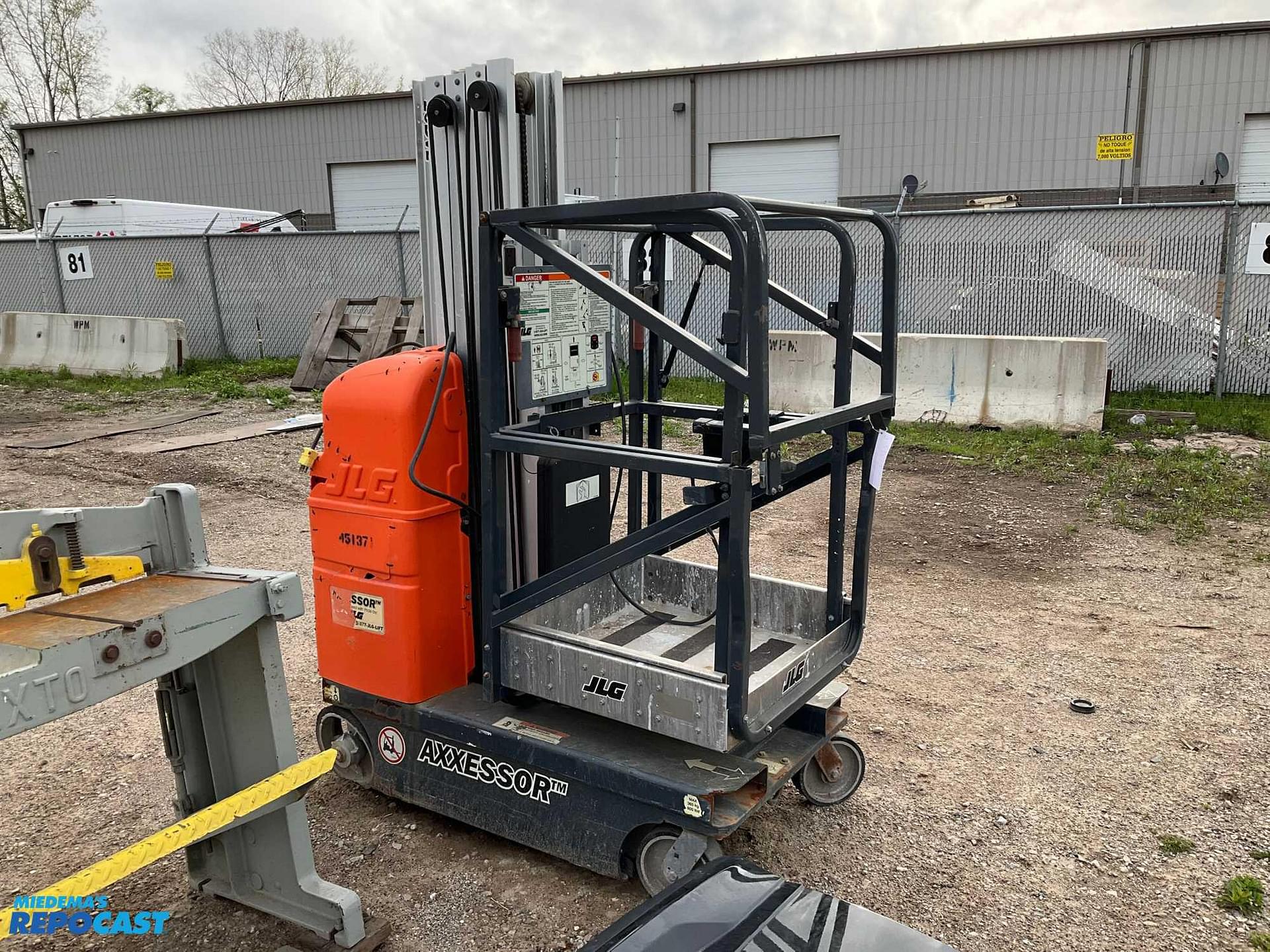 JLG 20DVL Construction Aerial Lifts for Sale Tractor Zoom