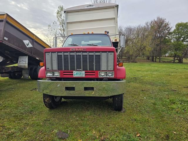 Image of GMC Topkick equipment image 2