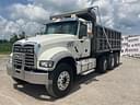 2016 Mack GU713 Image