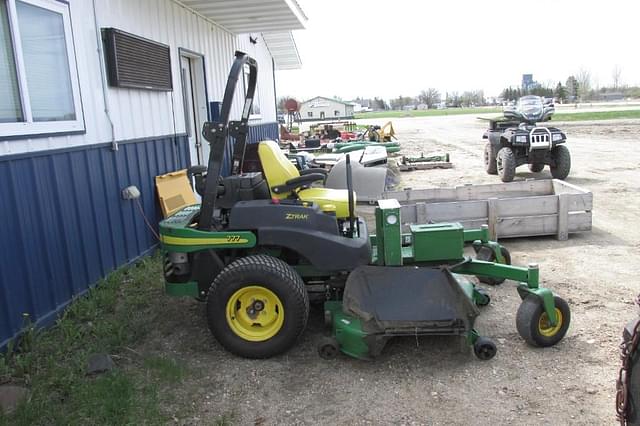 Image of John Deere 777 equipment image 2