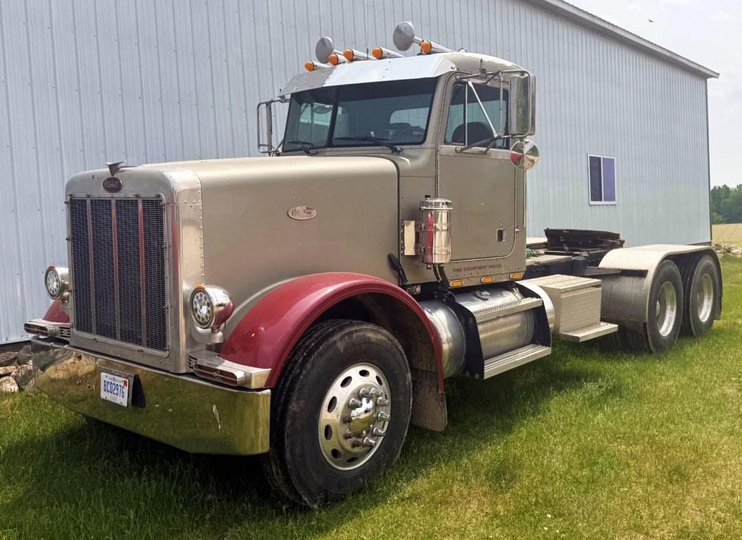 Image of Peterbilt 378 Primary image