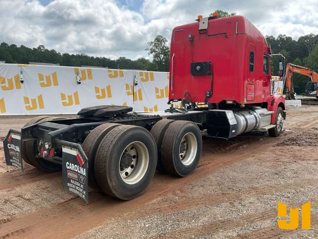 Image of Freightliner Coronado equipment image 4