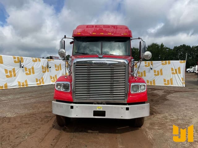 Image of Freightliner Coronado equipment image 1