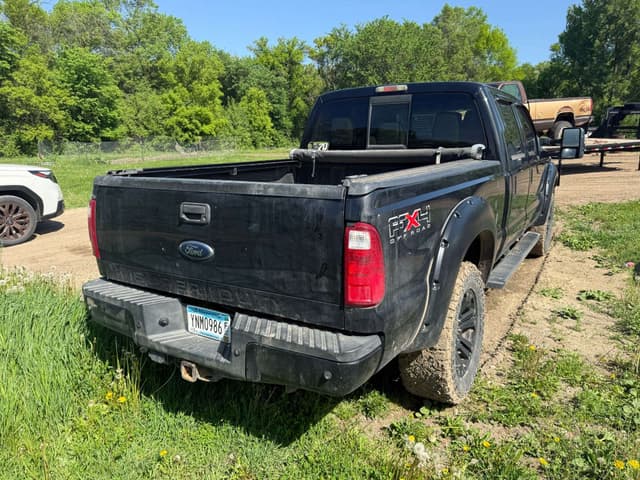 Image of Ford F-250 equipment image 4