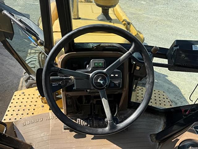 Image of John Deere 310D equipment image 3
