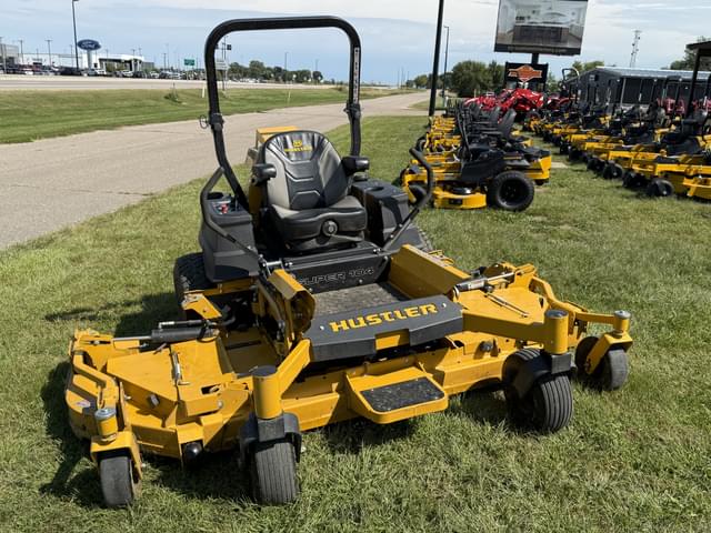 Image of Hustler Super 104 equipment image 2