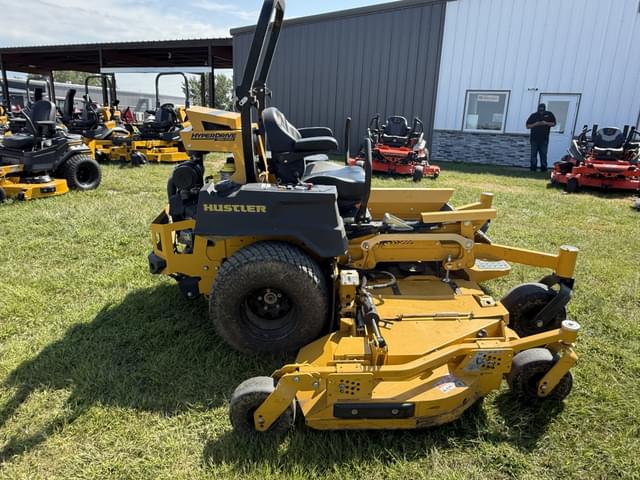 Image of Hustler Super 104 equipment image 4