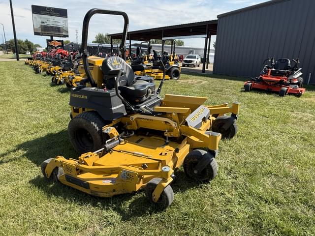 Image of Hustler Super 104 equipment image 3