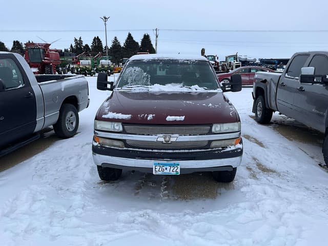 Image of Chevrolet 1500 equipment image 1