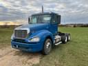 2007 Freightliner Columbia Image