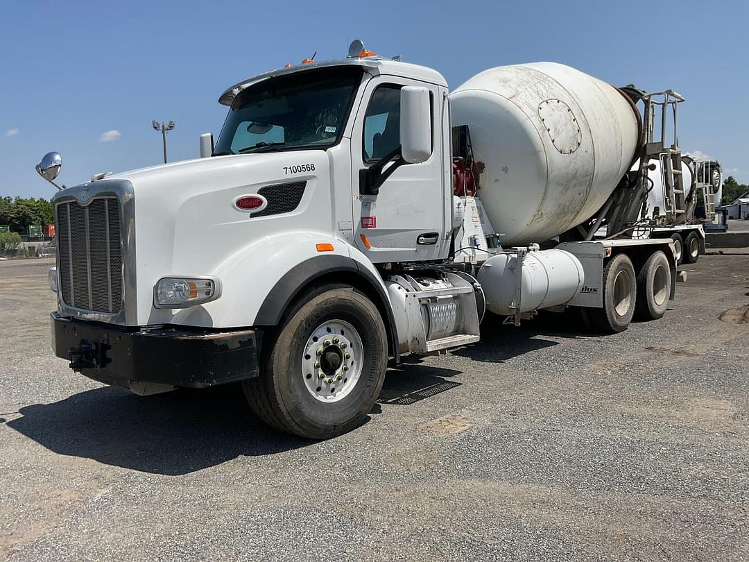 Image of Peterbilt 567 Primary image