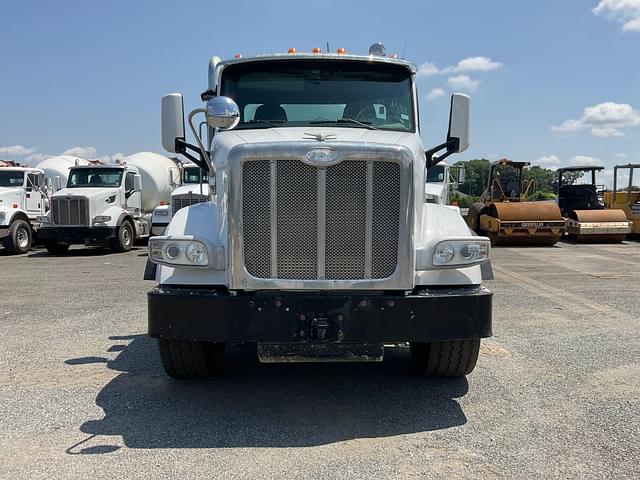Image of Peterbilt 567 equipment image 1