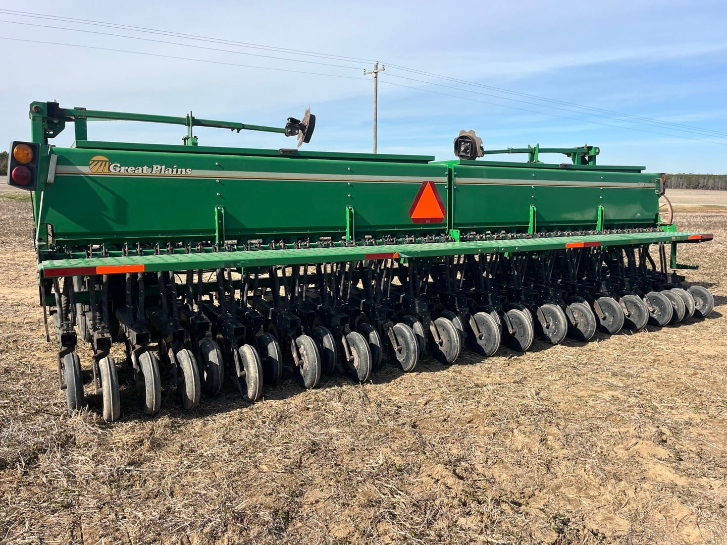 Great Plains Solid Stand 2000 Equipment Image0