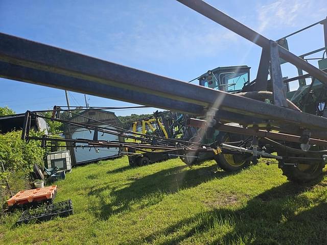 Image of John Deere 6500 equipment image 3