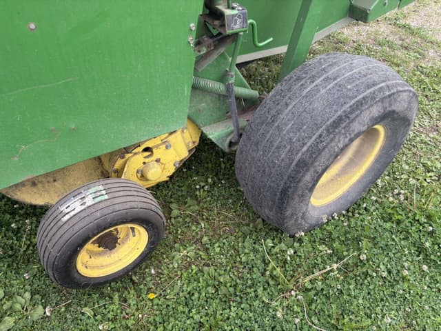 Image of John Deere 435 equipment image 2