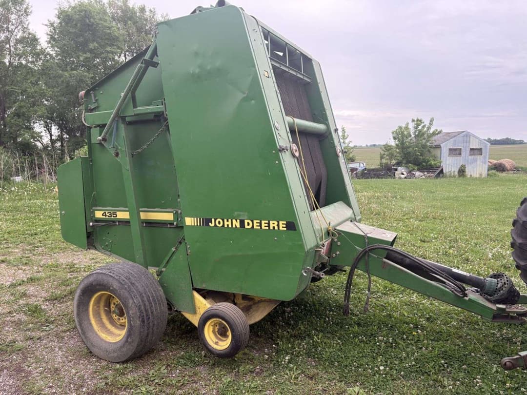 Image of John Deere 435 Primary image