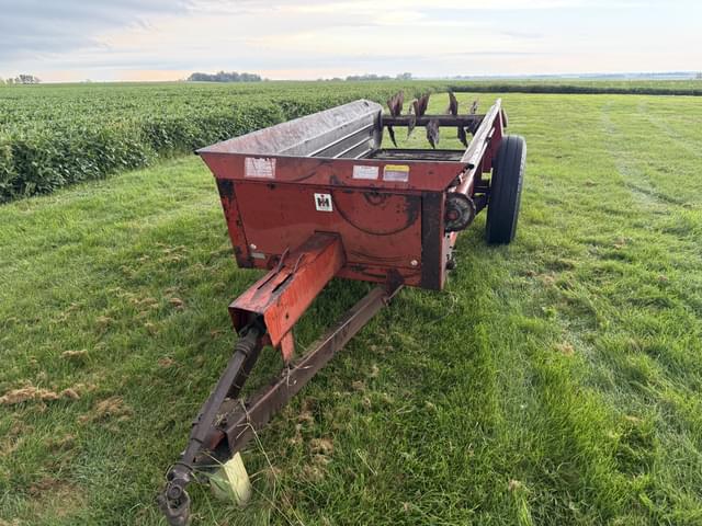 Image of International Harvester 530 equipment image 1