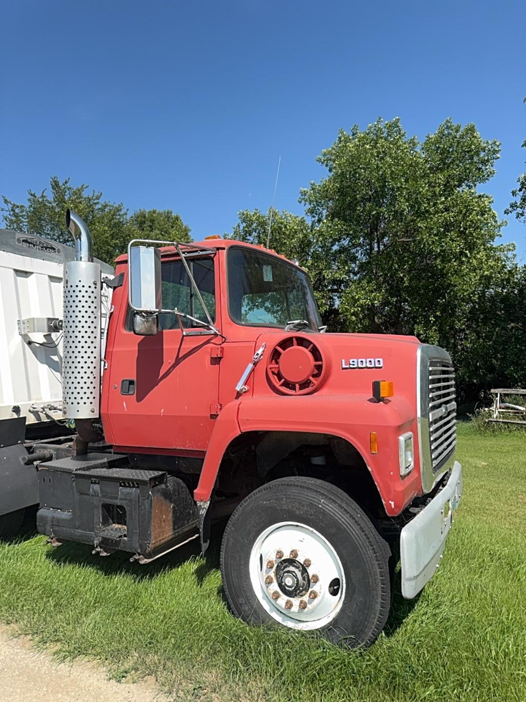 Image of Ford L9000 Primary image