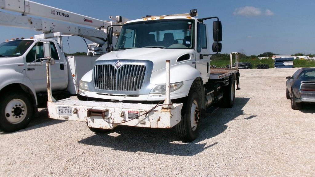 Image of Ford F-750 Primary image