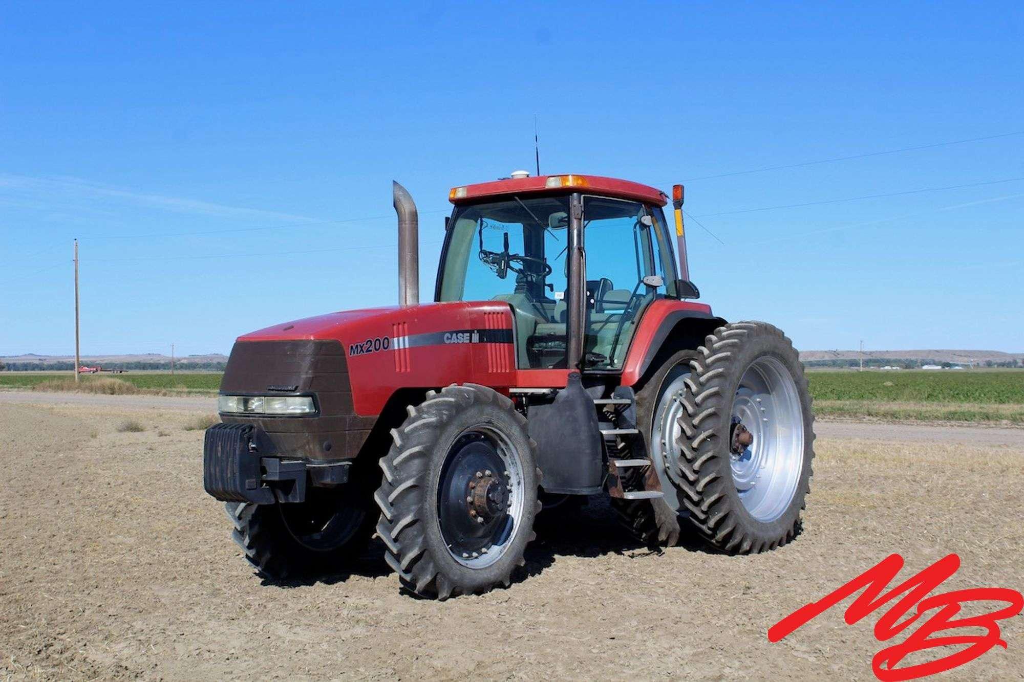 Main image Case IH MX200