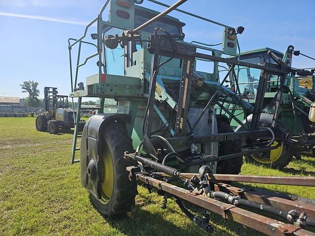 Image of John Deere 6500 equipment image 3