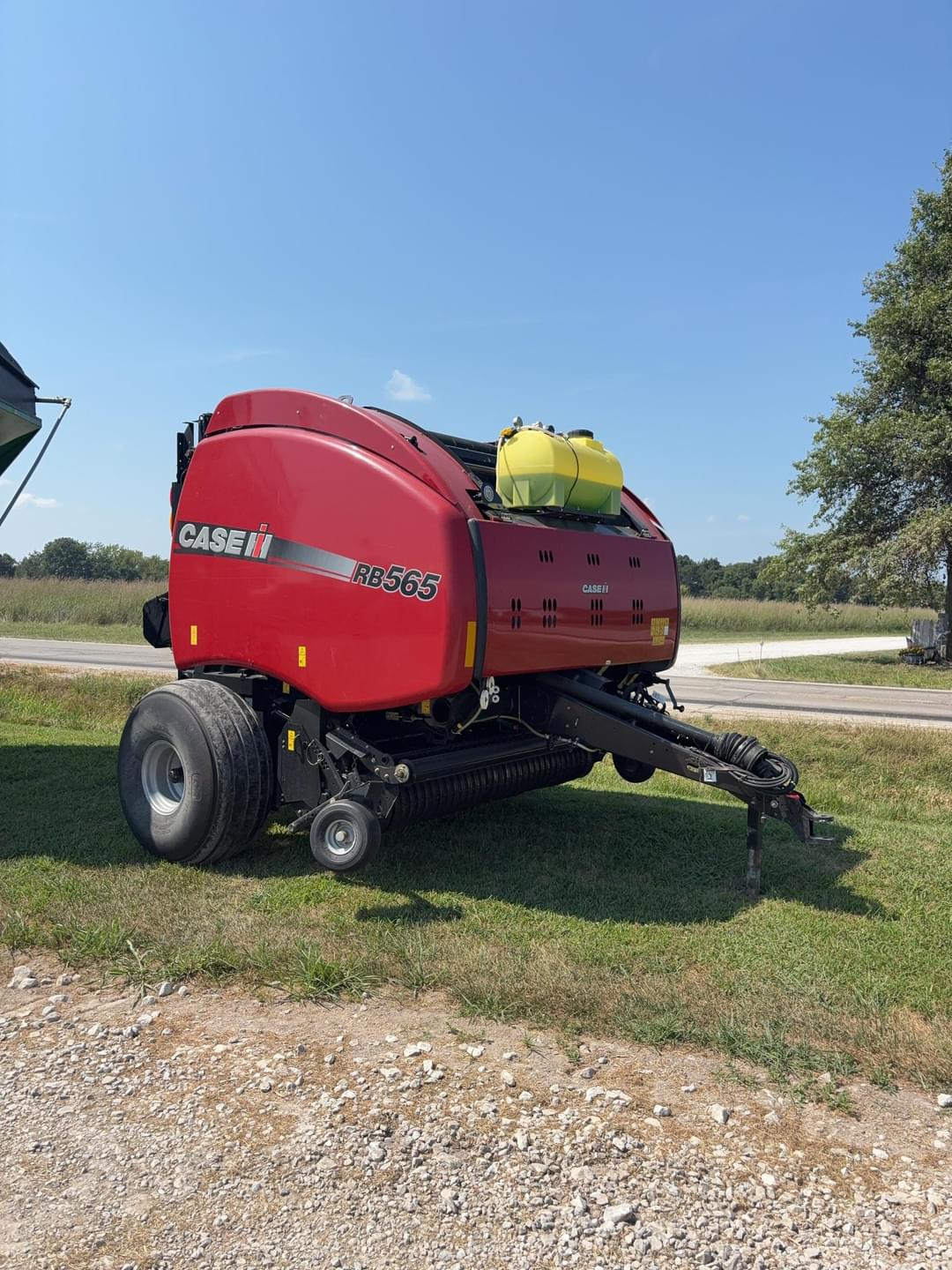 Image of Case IH RB565 Primary image