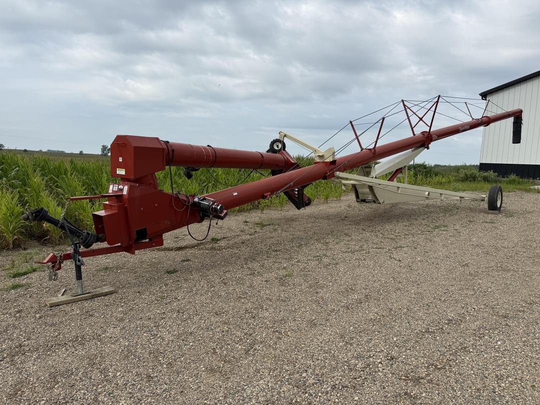 Image of Farm King 1370 Primary image