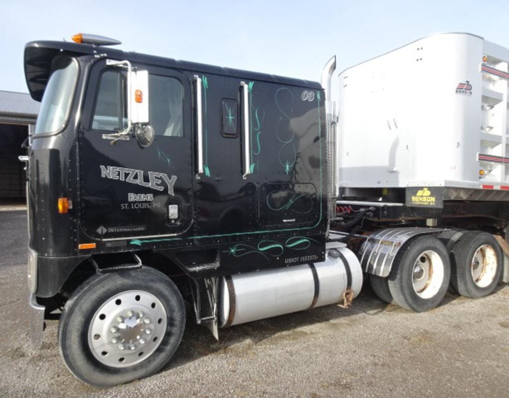 Main image International 9670