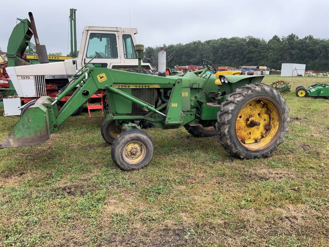 Image of John Deere 3010 Primary image